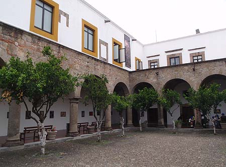 Exconvento del Carmen, a cultural centre and museum