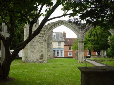 Wilton Churchyard